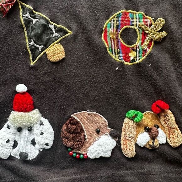 Berek Takako Sakon Christmas Dog Cardigan - Picture 3 of 4